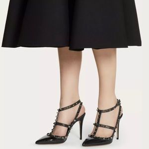 ❌ SOLD ❌ VALENTINO GARAVANI ROCKSTUD NAPLAK PUMPS